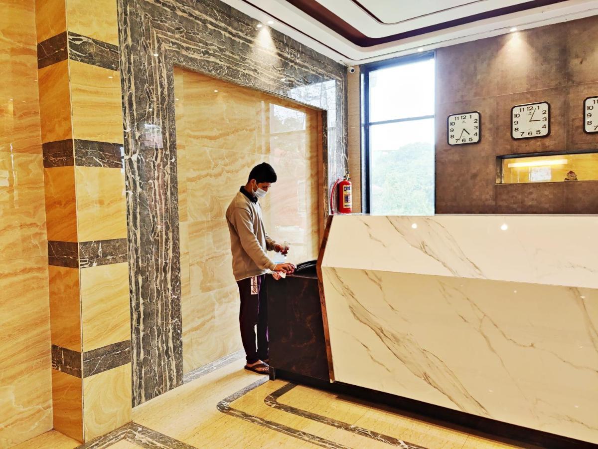 Arya Resort And Spa Mahabaleshwar Exterior photo