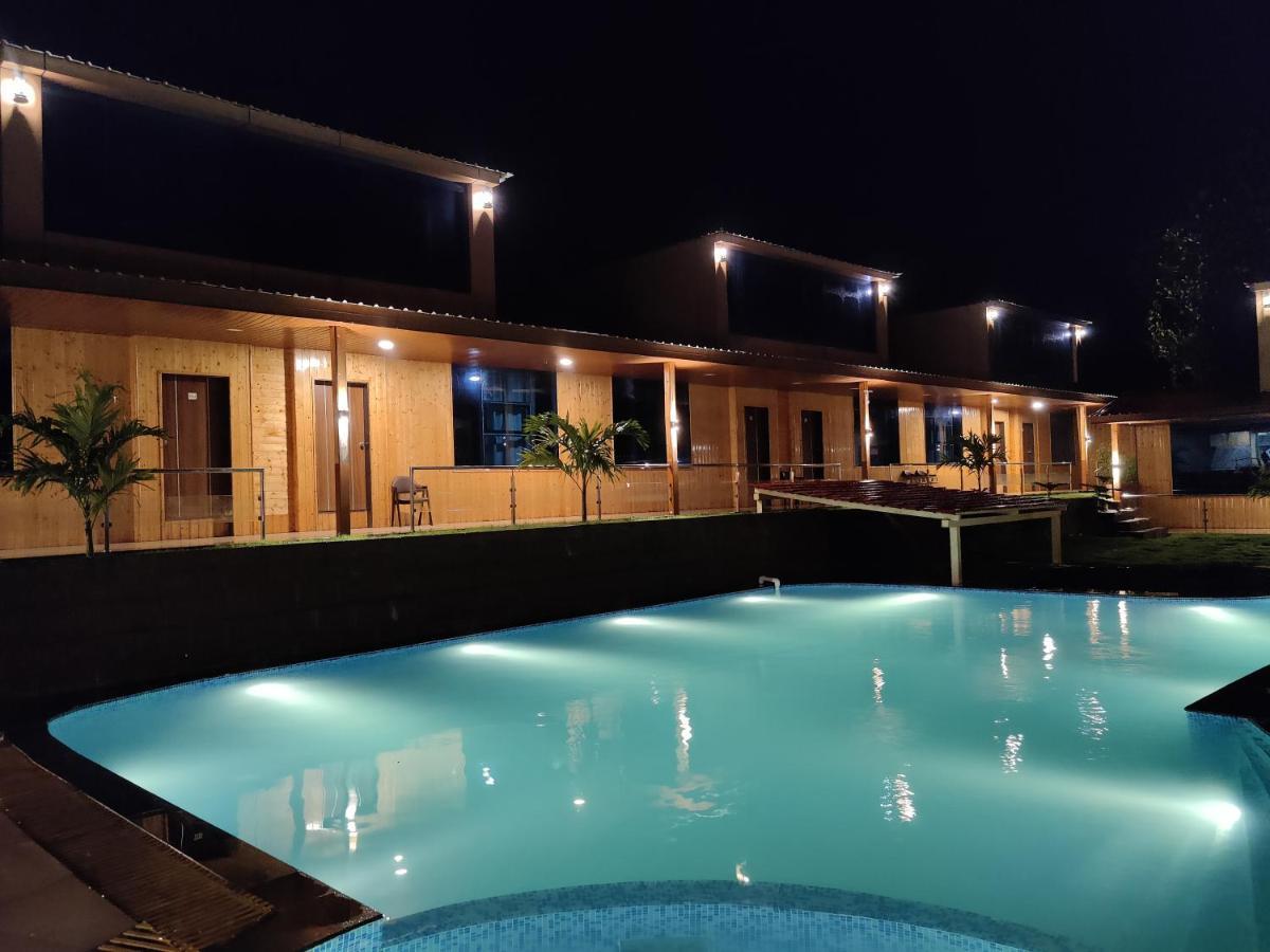 Arya Resort And Spa Mahabaleshwar Exterior photo