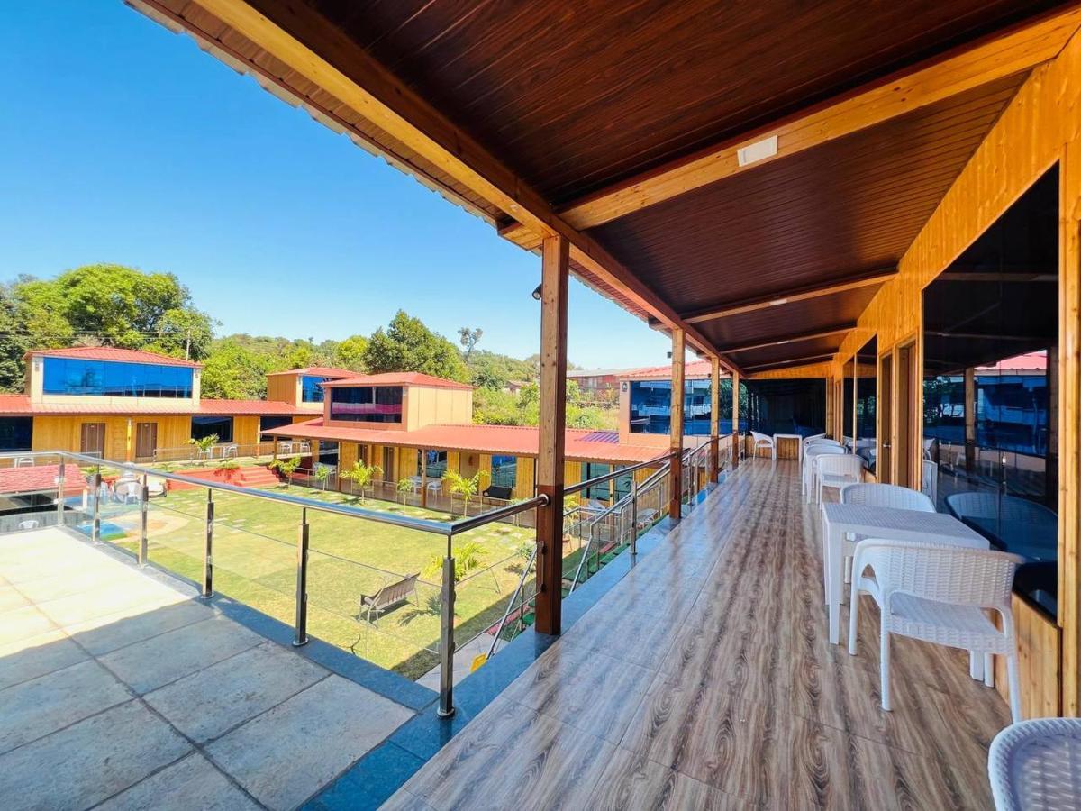 Arya Resort And Spa Mahabaleshwar Exterior photo